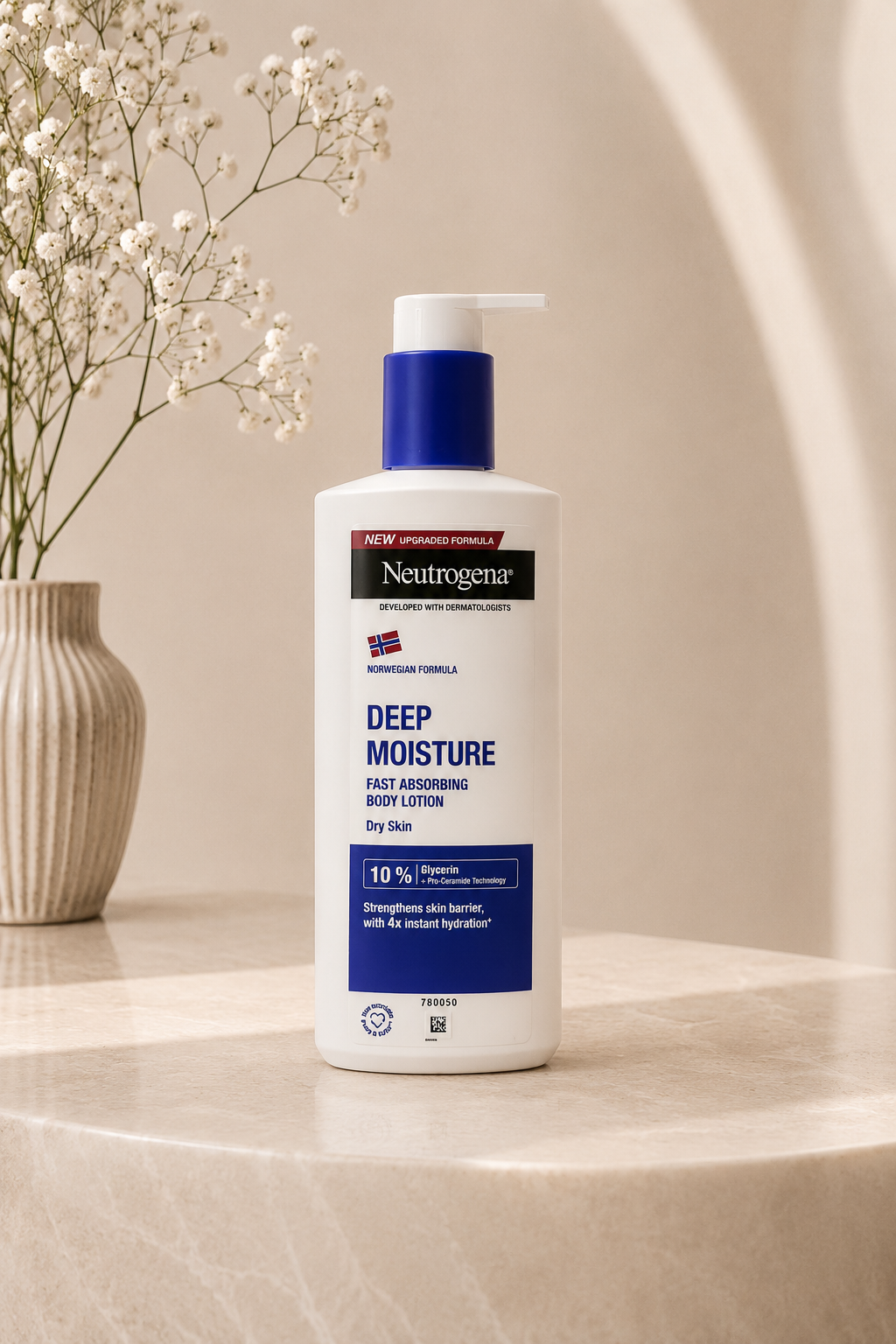 NEUTROGENA Deep Moisture Fast Absorbing Body Lotion